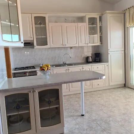 Apartmanimare Апартаменти